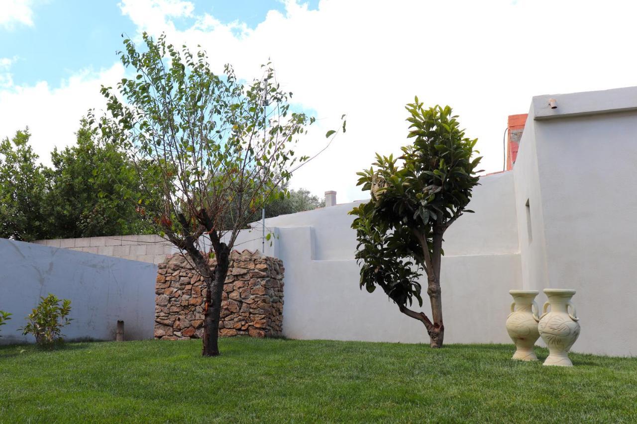 13 Garden Rooms Olbia Buitenkant foto